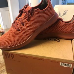 Alllbirds Sunkissed Tree Runners (limited edition)